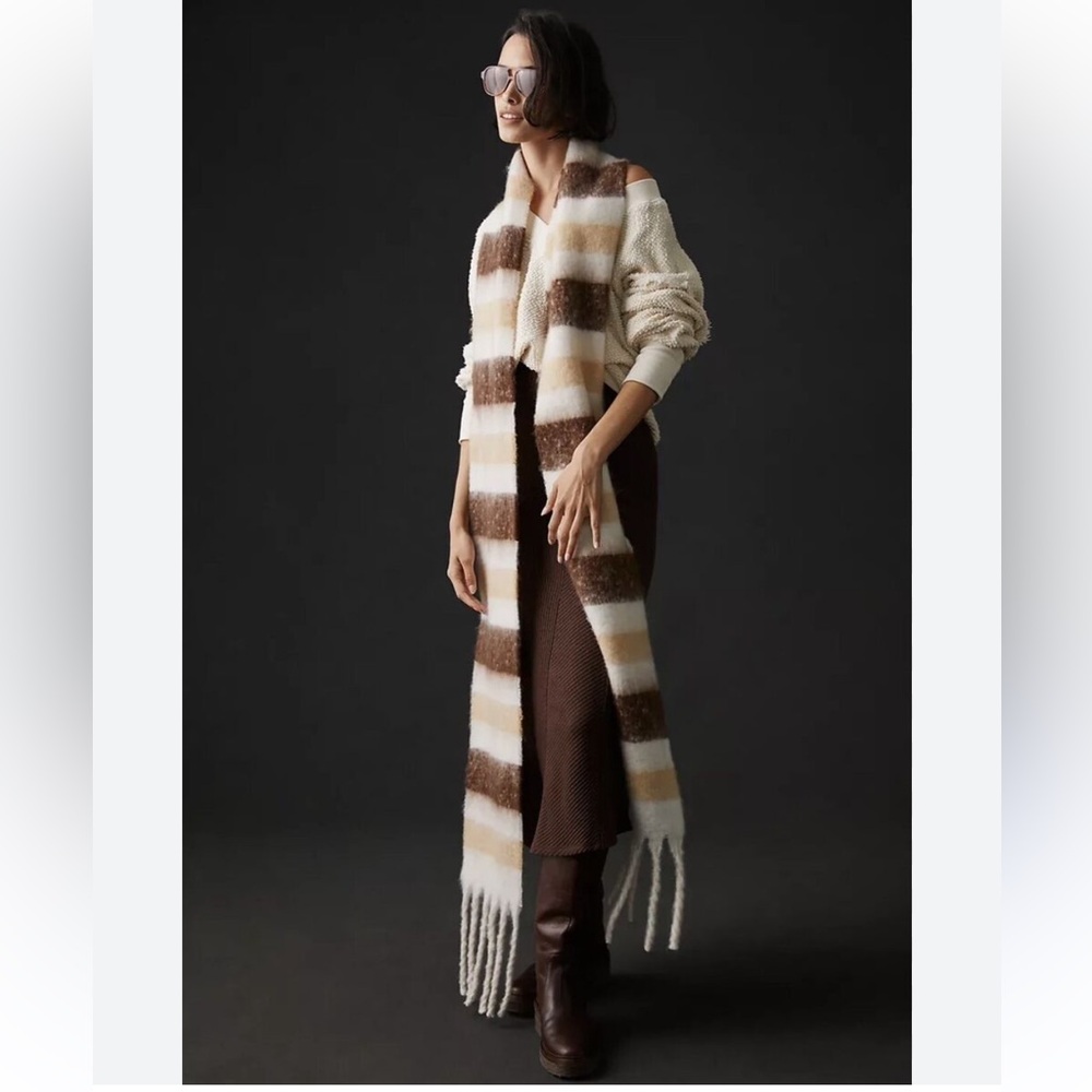 Maeve By Anthropologie Cozy Fringe Scarf Brown Motif